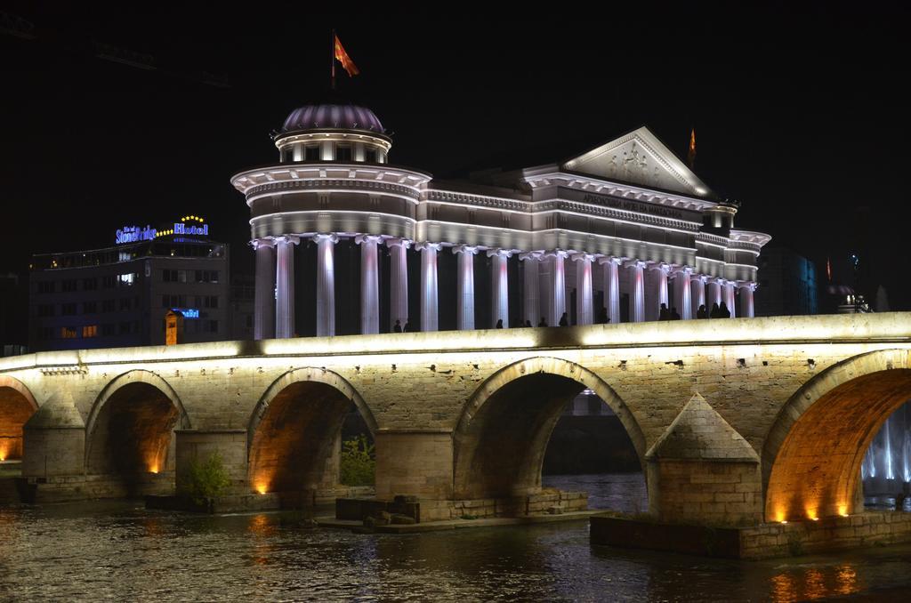 Skopje City Square View Exterior photo